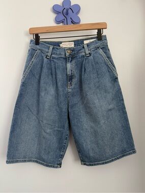 Nilli Lotan 26 Julie Trouser Denim Shorts Pleated Medium Wash Bermuda Jorts